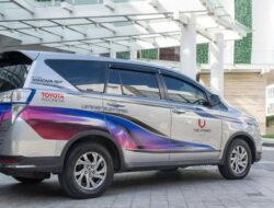 Toyota Mulai Uji Coba Kendaraan Pribadi Bertenaga Listrik Innova Di Bali