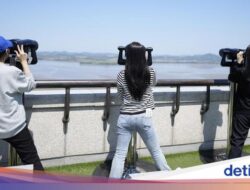 Turis Ke Korsel Ramai-ramai Ikut Wisata Mengintip Korea Utara