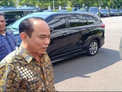 Usai Menghadap Jokowi Ke Istana, Kepala BSSN dan Menkominfo Kompak Hindari Wartawan