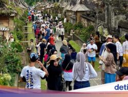 Permasalahan Bali ‘Dijajah’ Turis Asing Makin Hangat, Bagaimana Suara Mahasiswa?