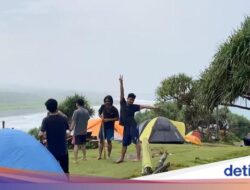 Pesona Pantai Puncak Guha Hingga Garut, Cocok Buat Kemping Akhir Pekan