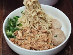 5 Minuman Enak Didekat Stasiun Sudirman, Ada yang Eksis Sebelum 1970