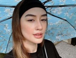 Adik Kimberly Ryder Sentil Edward Akbar, Ingatkan Jangan Coba-Coba Bikin Drama Bersama Kakaknya