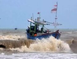 Waspada Gelombang Tinggi hingga 4 Meter Di Sejumlah Perairan