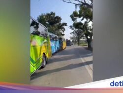 Viral Iring-iringan Kendaraan Angkutan Umum Study Tour Tabrakan Beruntun Di Demak