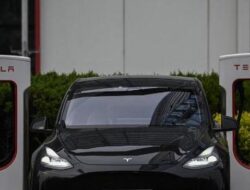 Kendaraan Listrik Tesla Disebut Dari Sebab Itu Kendaraan Pribadi Resmi Pemerintah China