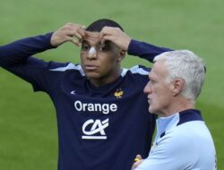 Didier Deschamps Update Situasi Mbappe Jelang Semifinal Euro 2024