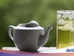 Segar! Ini Tips Bikin Es Teh Hijau yang Nikmat