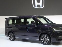 Step WGN Karena Itu Primadona Pengunjung Stan Honda GIIAS 2024