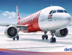 Paspor Lecet, AirAsia Persulit Penumpang Terbang