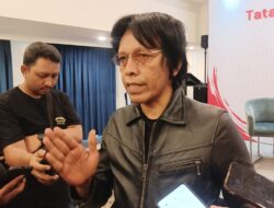 Karena Itu Wasekjen Bidang Komunikasi, Adian Napitupulu Bakal Bantu Hasto