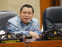 Peristiwa Pidana Hukum Influencer Gagal Kelola Saham Terulang, Lembaga Legis Latif Minta OJK Perkuat Operasi Siber