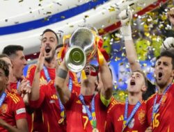 Lamine Yamal Tak Sabar Kembali Hingga Spanyol, Rayakan Gelar Kampiun Gelar Eropa