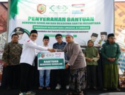 Lazisnu Salurkan Dukungan Renovasi Sekolah dan Beasiswa Santri Di Jawa Timur