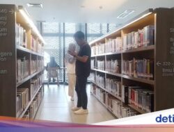 Potret Gen Z Asyik Nge-date Ke Perpustakaan Jakarta