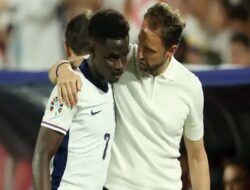 Mainkan Bukayo Saka sebagai Bek Kiri, Gareth Southgate Kena Semprot