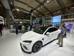 Masih Sabar, China Ajak UE Bicarakan Lagi Tarif Mobil Listrik