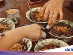 Gurih Manis 5 Mie Kangkung Halal Untuk Hangatkan Badan