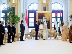 Momen Jokowi Terima Pengakuan Order of Zayed Untuk Ri MBZ