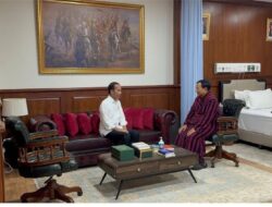Operasi Kerusakan Kaki Prabowo Lancar, Jokowi Apresiasi Regu Ahli Kebugaran RSPPN Soedirman
