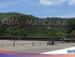 Nasib Pedagang Cilok, Dilarang Jualan Di Pantai Kuta Mandalika