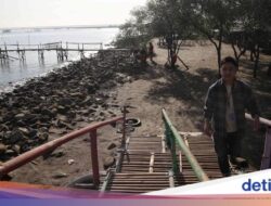 Liburan Makin Asik Ke Pantai Marunda yang Kian Bersih