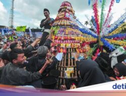 Meriahnya Pawai Grebeg Suro Di Jambi