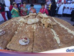 Potret Sandwich Raksasa Seberat 380 Kilogram Di Bolivia