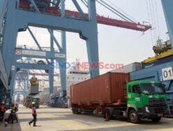 Puluhan Ribu Kontainer Sempat Tertahan, Menperin Pertanyakan Isinya