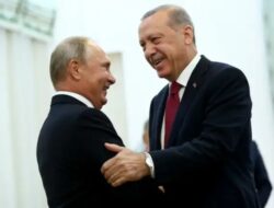 Putin dan Erdogan Kompak Buang Usd, Bidik Kerja Sama Dagang Rp1.600 T