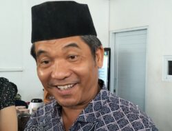 Ray Rangkuti Anggap Putusan DKPP Pecat Hasyim Asy’ari Terlambat