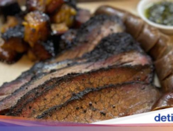 Smokey dan Juicy! 5 BBQ Brisket Ini Cocok Buat Makan Enak Tanggal Muda