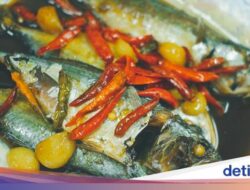 3 Resep Pindang Ikan Berkuah Gurih Pedas, Cocok Untuk Makan Siang