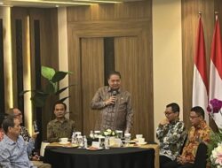 RI Kurangi Ketergantungan Kurs Matauang Asing, Menko Airlangga Punya Jurusnya