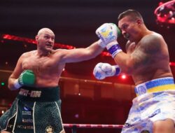 Tyson Fury Pertahankan Strategi Pembisik Ke Sudut Ring meski Diprotes Oleksandr Usyk