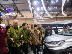 Wapres Ma’ruf Amin Tinjau Langsung GIIAS 2024