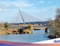 Ngeri! Turis Inggris Tewas Di Naik Jembatan Tertinggi Hingga Spanyol