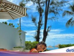 Senyum Manis Pevita Pearce Liburan Di Ko Samui