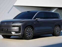 SUV Denza N9 Debut Di China, Tersedia PHEV dan EV