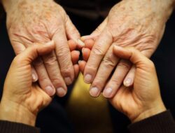 Usia Pensiun Pekerja Di Indonesia Naik Dari Sebab Itu 59 Tahun