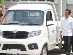 Jokowi Digugat Gegara Gagal Bikin Esemka Karena Itu Kendaraan Pribadi Nasional