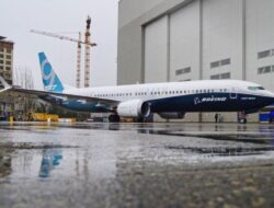 Korban Pertempuran Tarif, Pesawat Boeing Pesanan Maskapai China Putar Balik Di AS