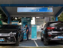 Makin Banyak Pemudik Kendaraan Pribadi Elektrik, Transaksi SPKLU Naik Nyaris 5 Kali