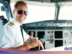 Kamu Pernah Perhatikan Tanda Ini Di Seragam Pilot?