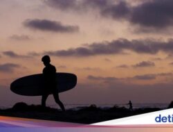 Menikmati Senja Hingga Pantai Cardiff California