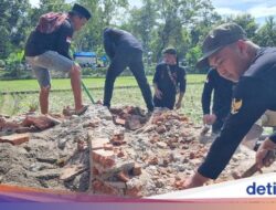 Makam Palsu Di Ponorogo Meresahkan, Ini Alasan Warga Membongkarnya