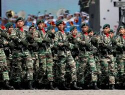 TNI Jaga Semua Kejaksaan, Hendardi: Bertentangan Bersama Konstitusi