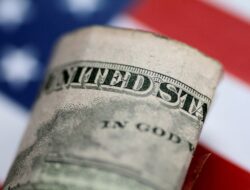 Beban Sejarah Defisit Perdagangan dan Melemahnya Kurs Matauang Amerika AS