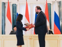 Lompatan Keahlian atau Strategi Politik Global?