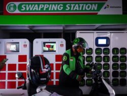 Masalah Kendaraan Bermotor Roda Dua Listrik Di Indonesia Belum Ada Standarisasi Baterai